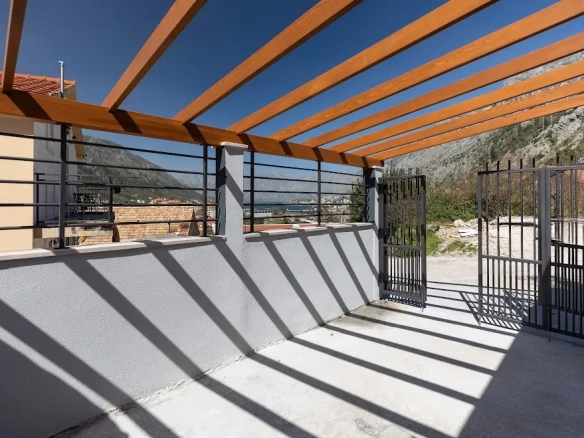 Kuća 125 m² – Škaljari, Kotor — fotografija 6