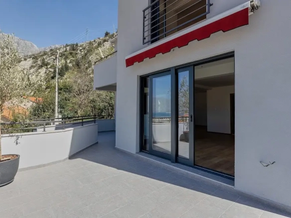 Kuća 125 m² – Škaljari, Kotor — fotografija 8