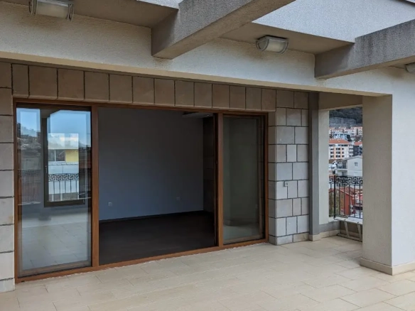 Dvosoban stan 140 m² – Budva — fotografija 5