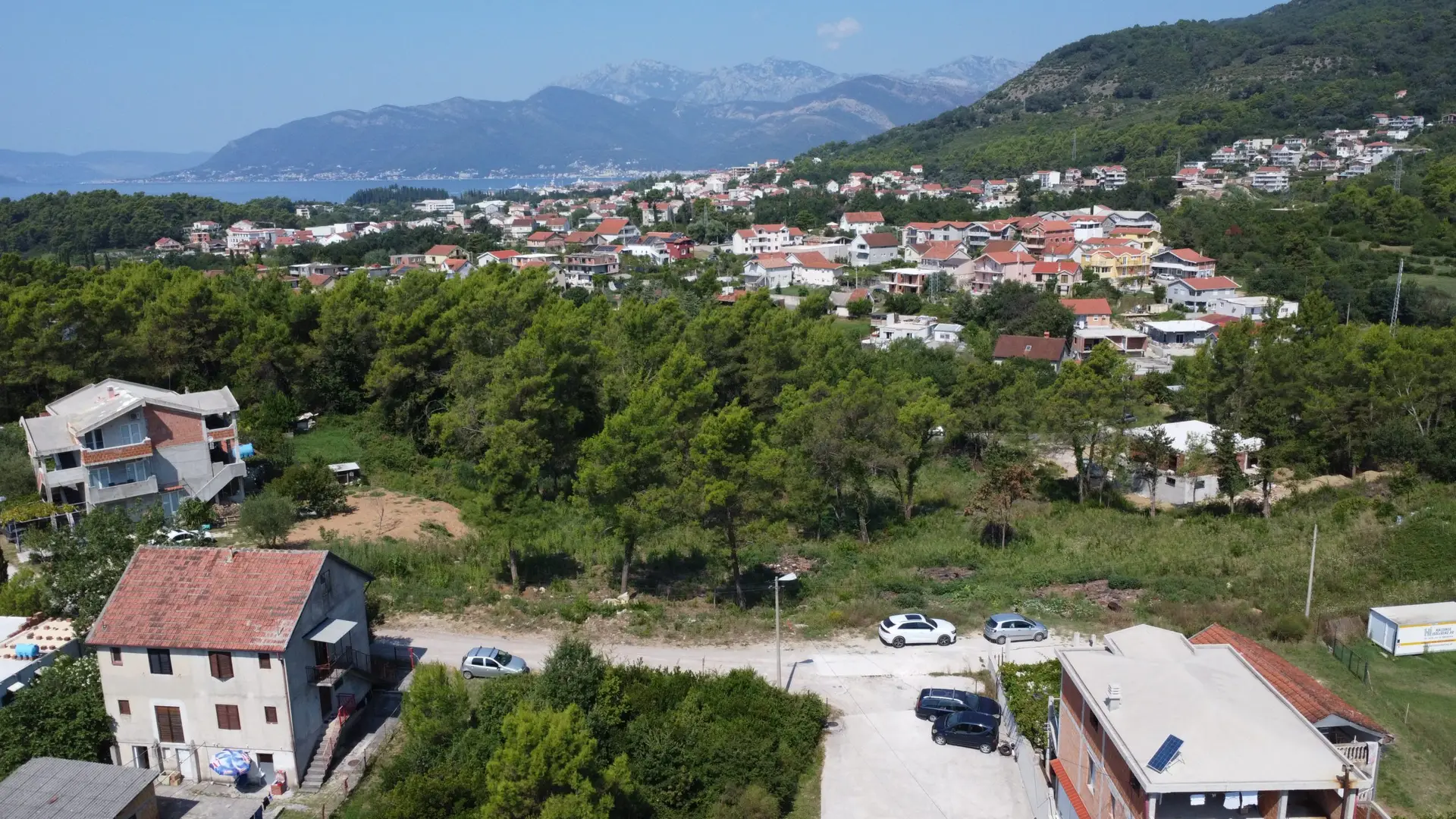Urbanizovan-plac-sa-pogledom-na-more-Tivat Urbanizovan plac sa pogledom na more