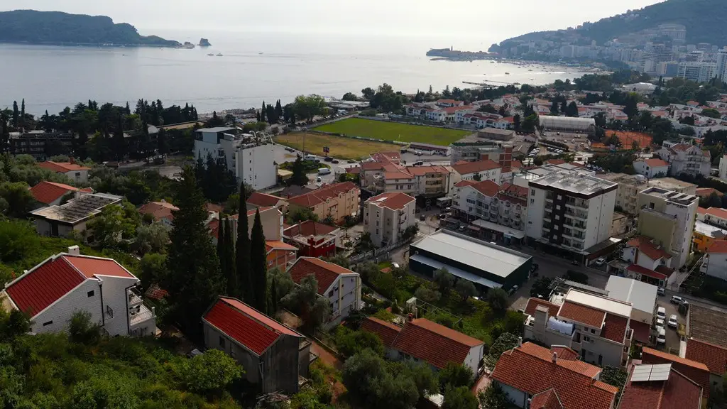 Urbanizovan-plac-sa-pogledom-na-more-Potkosljun-Budva-1 Plac – Podkošljun, Budva — fotografija 2
