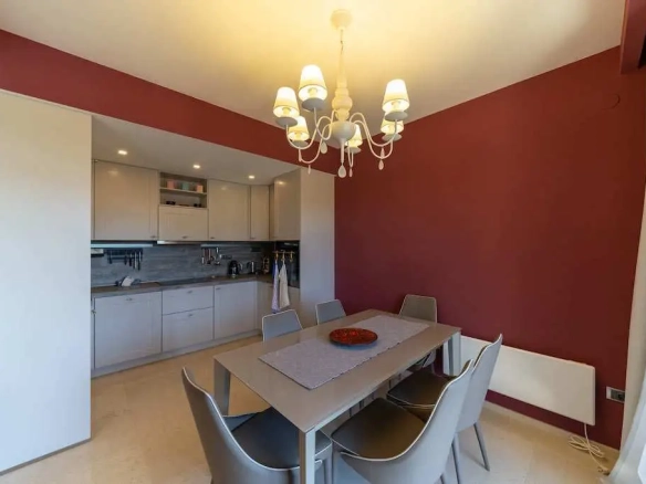 Dvosoban stan 86 m² – Petrovac, Budva — fotografija 3