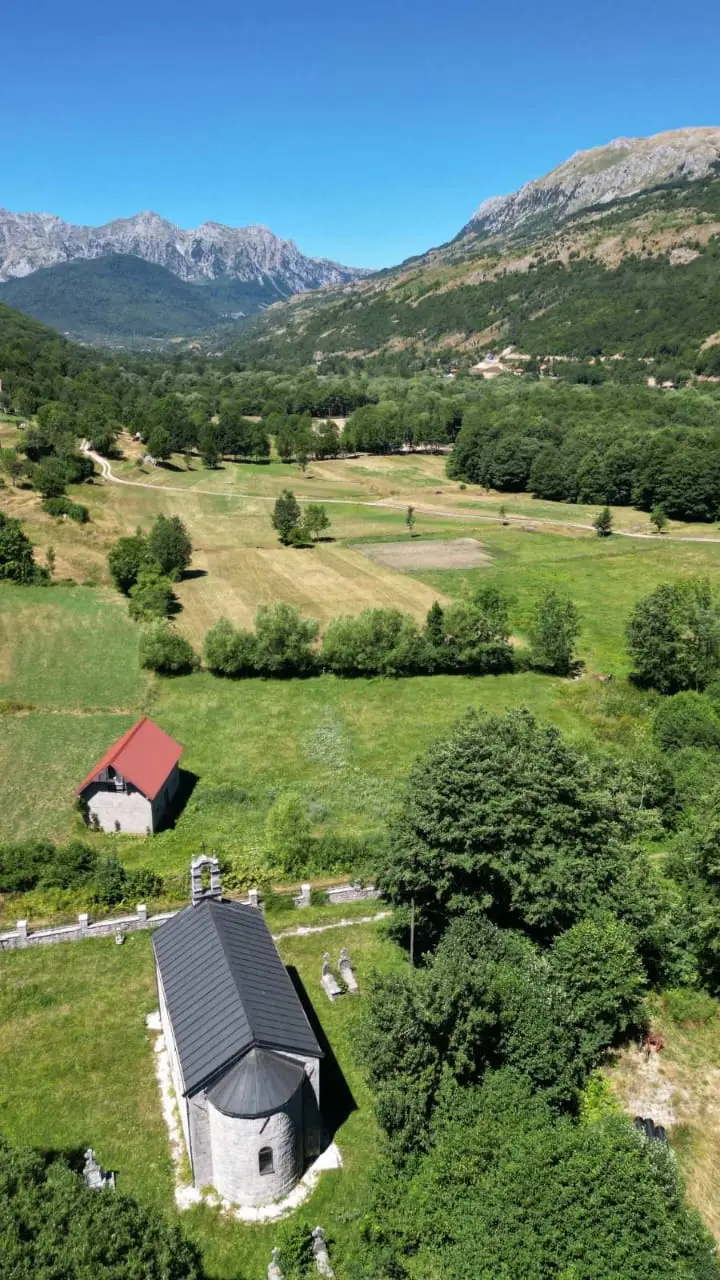 Plac 105 m² – Kolašin — fotografija 7