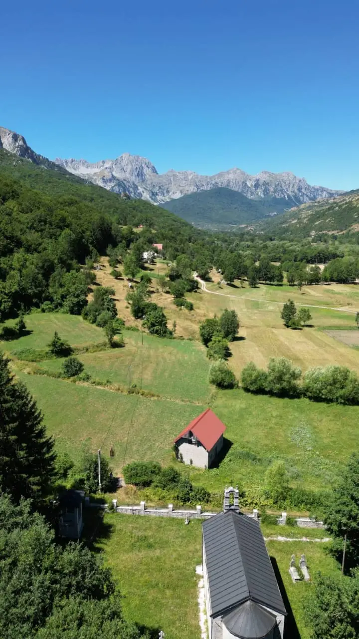 Plac 105 m² – Kolašin — fotografija 8