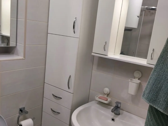 Izdavanje: Jednosoban stan 40 m² – Budva — fotografija 8