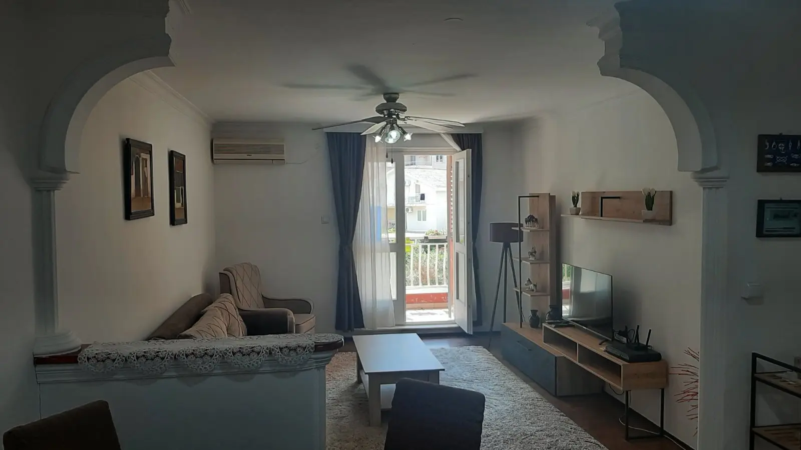 Izdavanje: Dvosoban stan 70 m² – Budva — fotografija 4