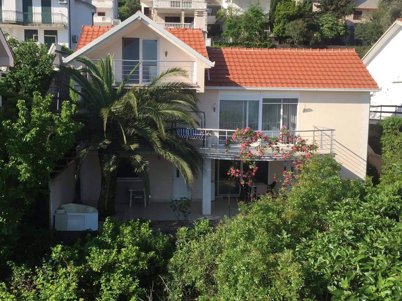 Kuća sa pogledom na more u Krašićima