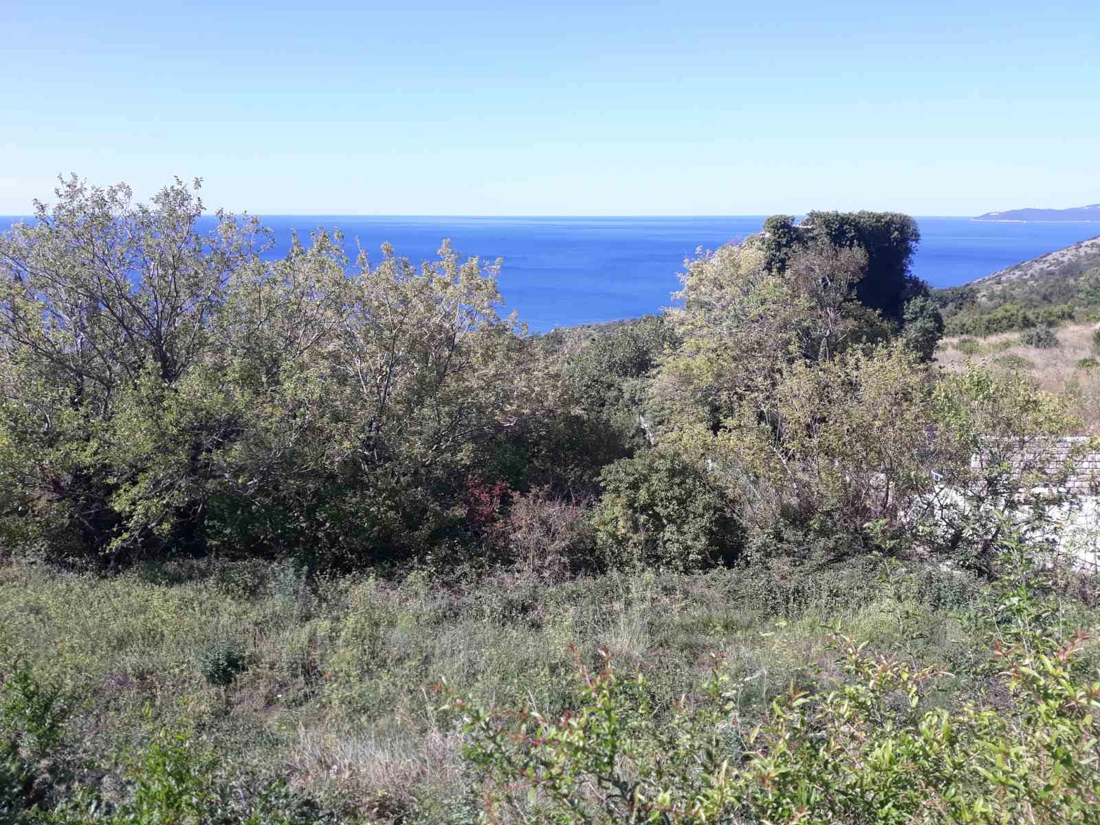 Urbanizovan-plac-u-Rezevicima-Budva-1 Plac – Reževići, Budva — fotografija 2