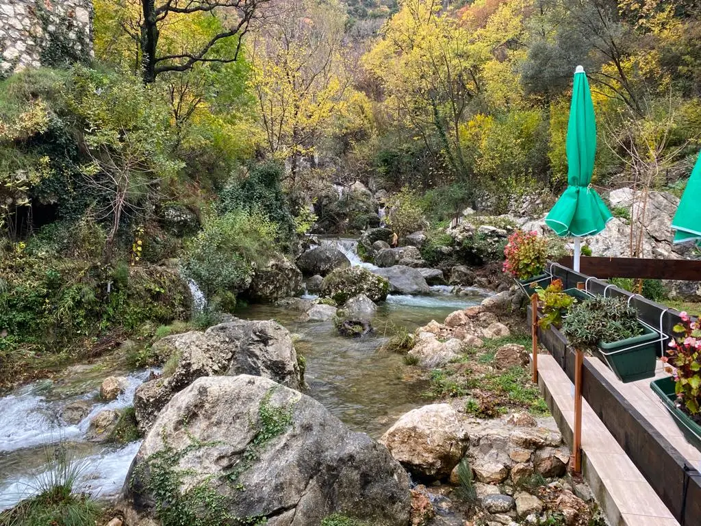 Etno-kuca-na-placu-u-selu-Krapina-Budva Etno kuća na placu u selu Krapina