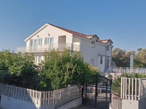Kuća 450 m² – Bijela, Herceg Novi — fotografija 7