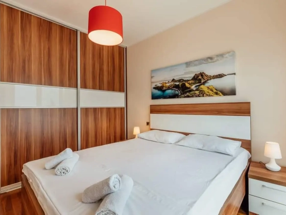 Dvosoban stan 64 m² – Tivat — fotografija 6