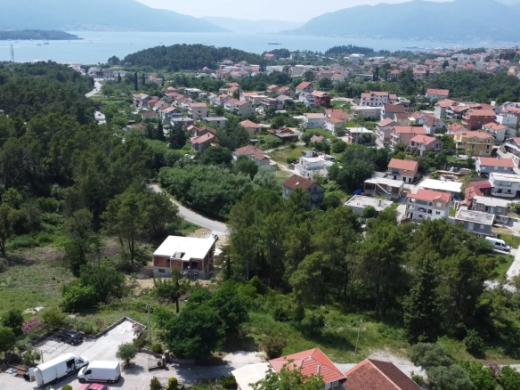 Plac – Tivat — fotografija 6