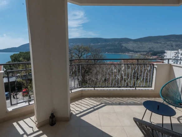 Dvosoban stan 100 m² – Topla, Herceg Novi — fotografija 5