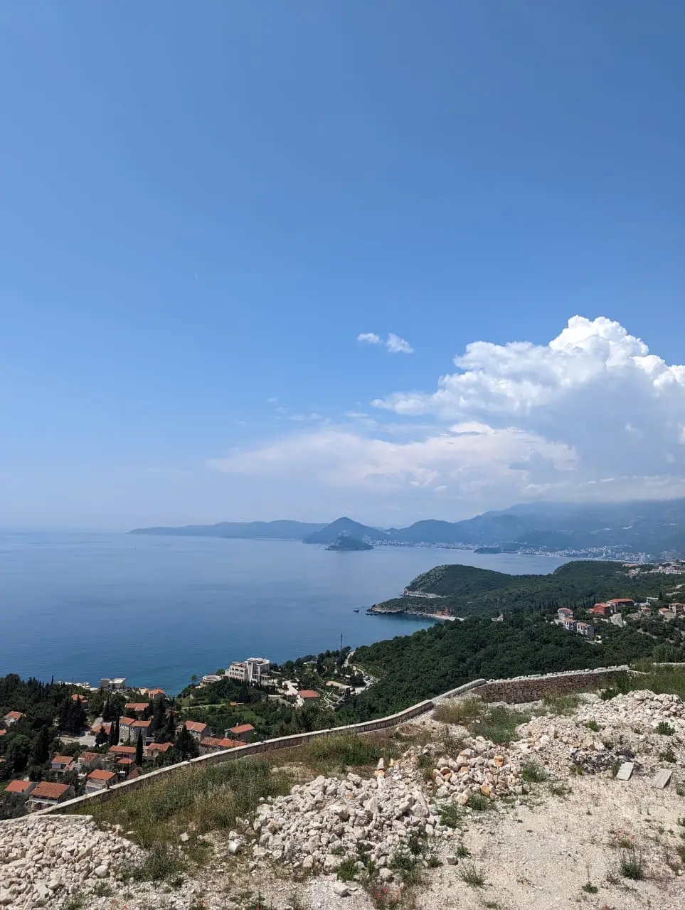 Urbanizovani-plac-sa-pogledom-na-more-Rezevici-Budva-2 Plac – Reževići, Budva — fotografija 3