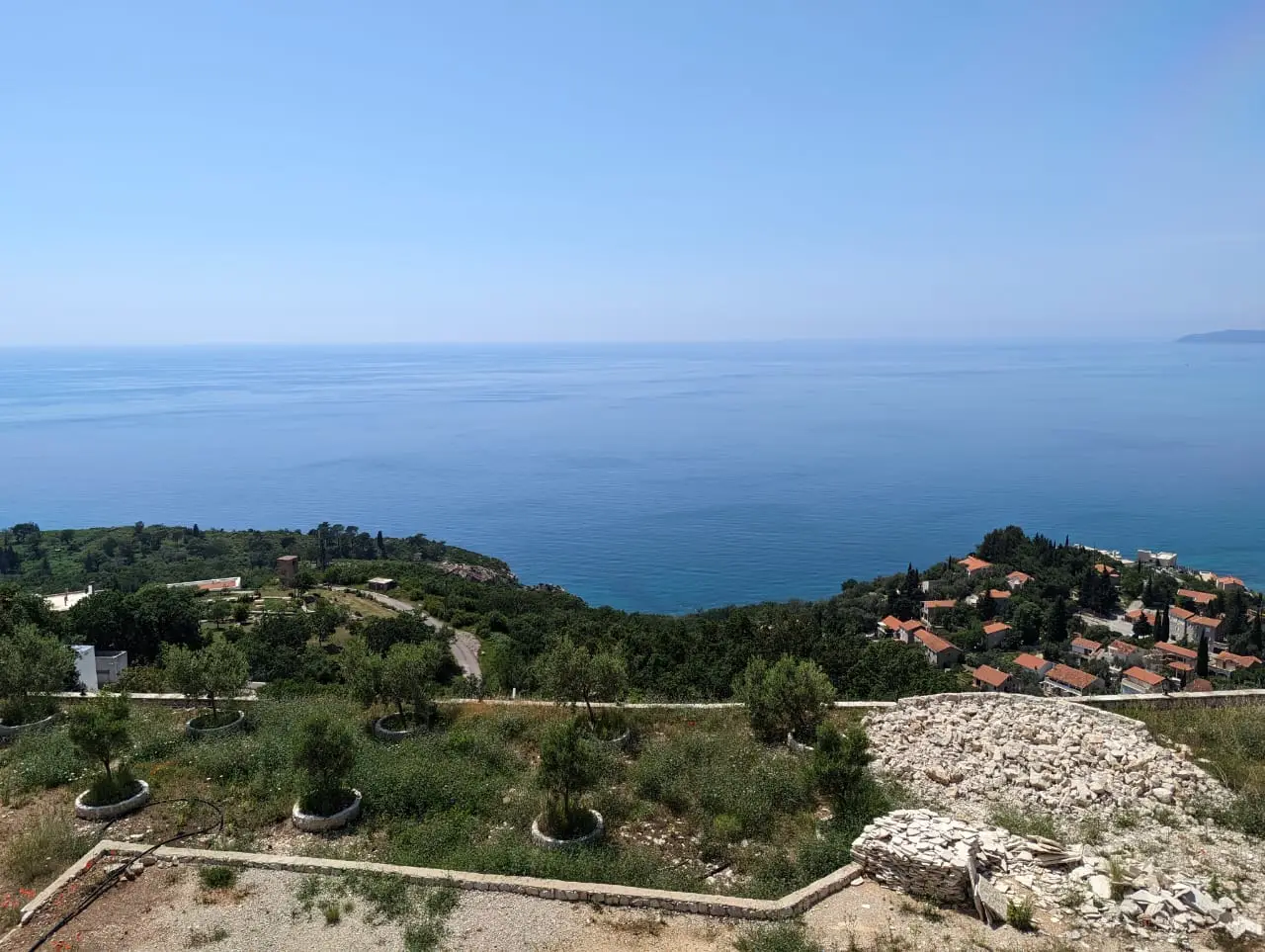 Urbanizovani-plac-sa-pogledom-na-more-Rezevici-Budva-3 Plac – Reževići, Budva — fotografija 4
