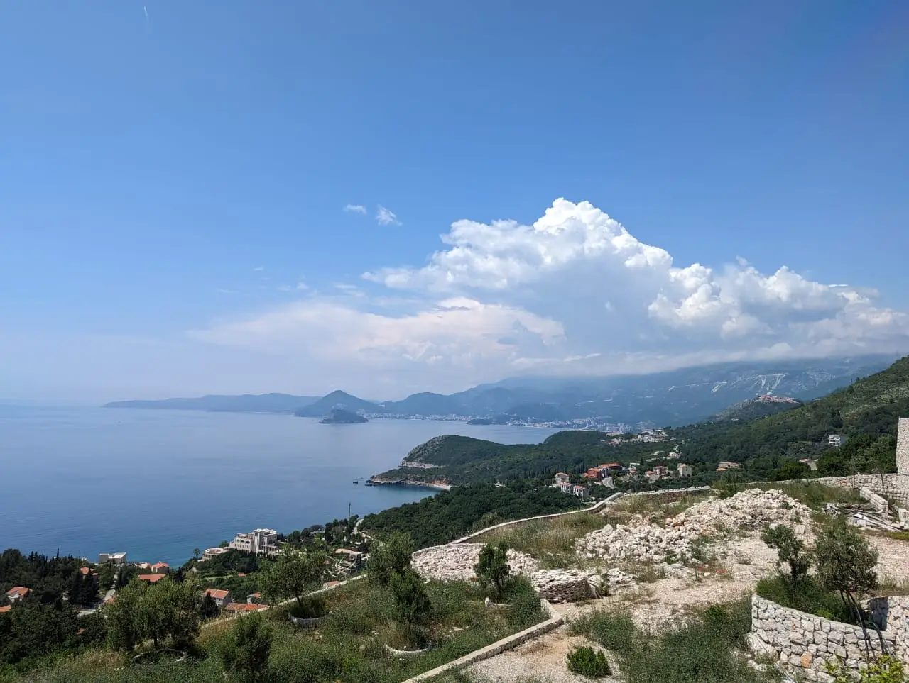 Urbanizovani-plac-sa-pogledom-na-more-Rezevici-Budva-8 Plac – Reževići, Budva — fotografija 9