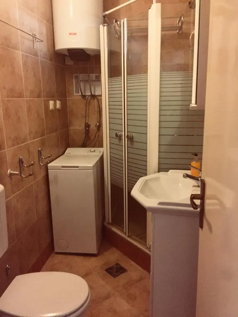 Jednosoban-stan-u-Starom-gradu-Budva-7 Jednosoban stan 48 m² – Budva — fotografija 8