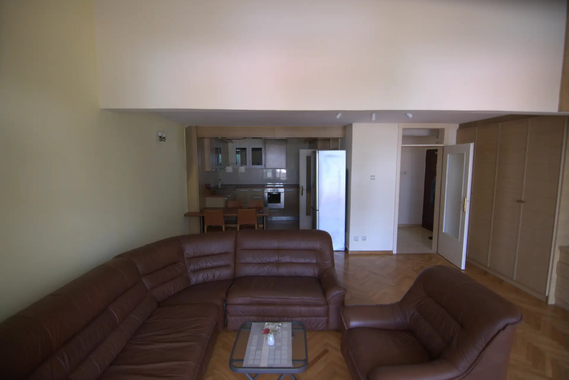 Dvosoban-dupleks-stan-u-centru-Budve-4 Dvosoban stan 81 m² – Budva — fotografija 5