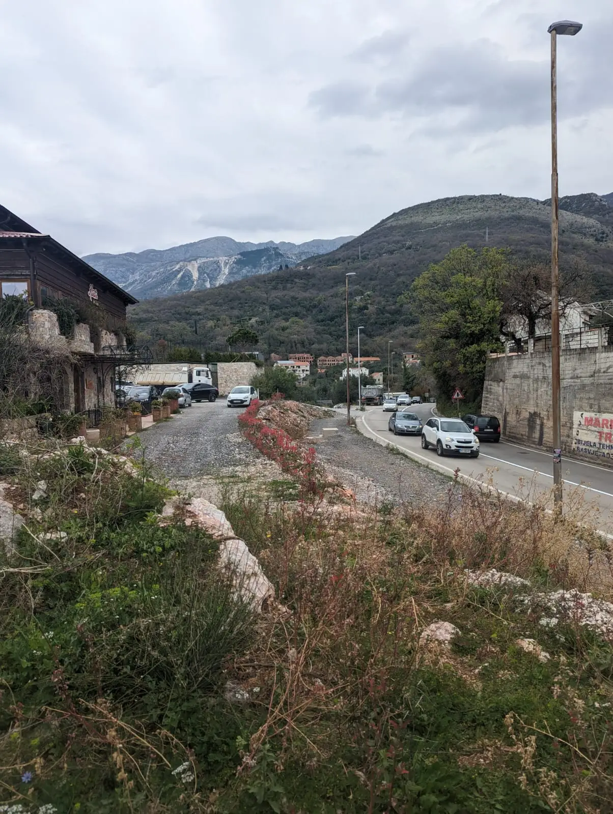 Urbanizovan plac u Pržnu