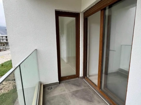Jednosoban stan 48 m² – Tivat — fotografija 2