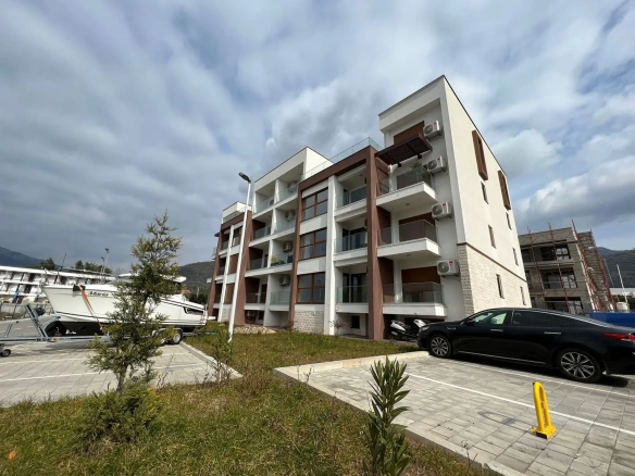 Jednosoban stan 48 m² – Tivat — fotografija 9