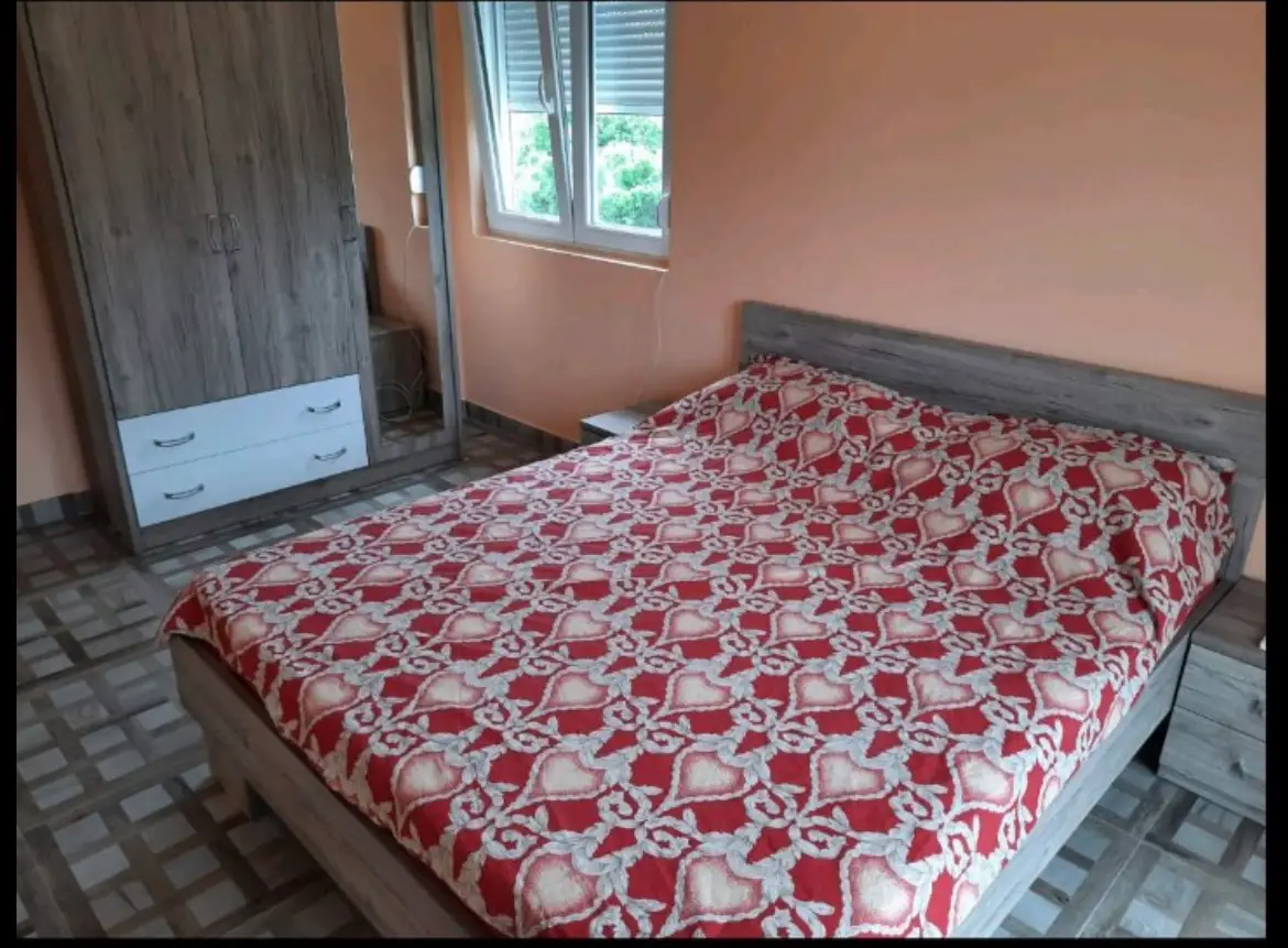 Kuca-na-placu-u-naselju-Polje-Bar-4 Kuća 115 m² – Polje, Bar — fotografija 5
