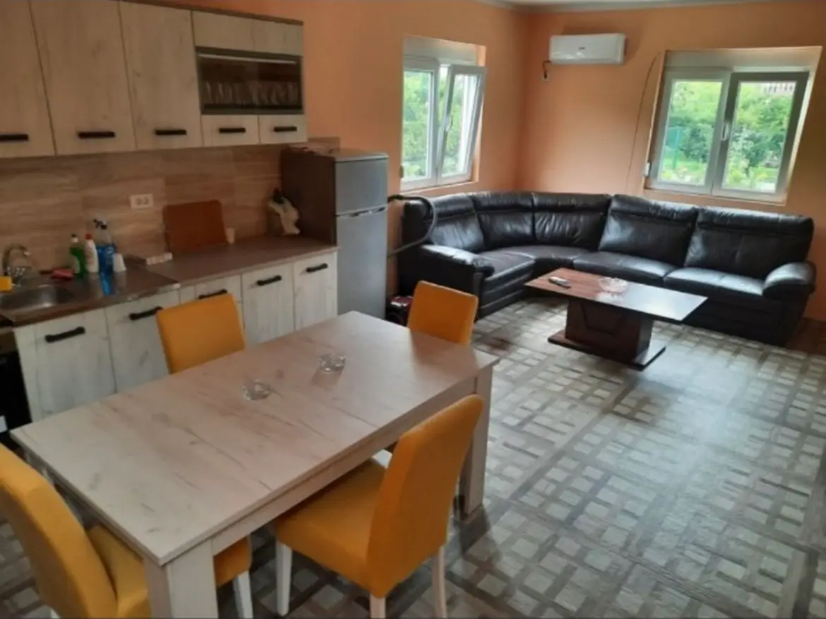 Kuca-na-placu-u-naselju-Polje-Bar-5 Kuća 115 m² – Polje, Bar — fotografija 6