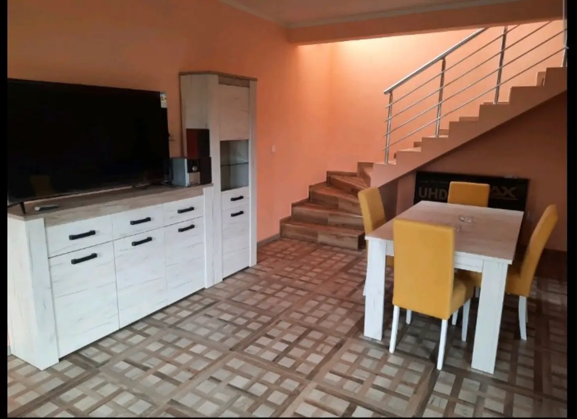 Kuca-na-placu-u-naselju-Polje-Bar-6 Kuća 115 m² – Polje, Bar — fotografija 7