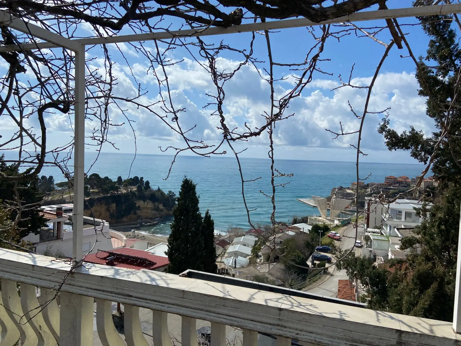 Kuca-sa-pogledom-na-more-u-Ulcinju-1 Kuća 320 m² – Ulcinj — fotografija 2