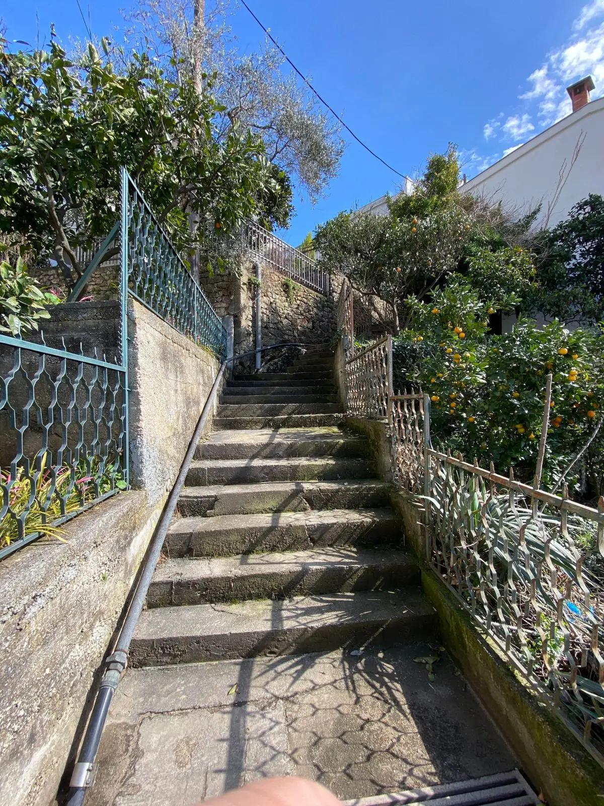 Kuca-sa-pogledom-na-more-u-Ulcinju-8 Kuća 320 m² – Ulcinj — fotografija 9