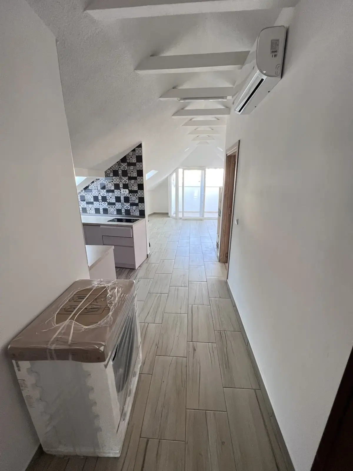 Jednosoban-stan-u-Becicima-Budva-7 Jednosoban stan 58 m² – Bečići, Budva — fotografija 8