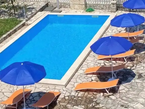 Hotel 400 m² – Sutomore, Bar — fotografija 10