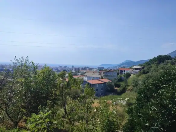 Kuća sa panoramskim pogledom u Bjelišima