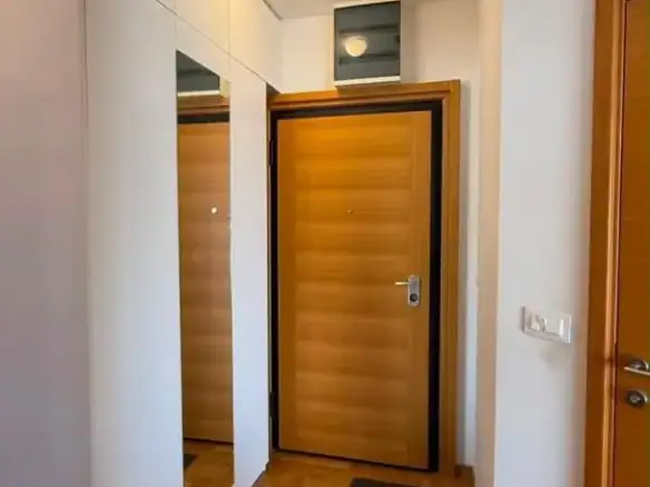 Dvosoban stan 88 m² – Bar — fotografija 8
