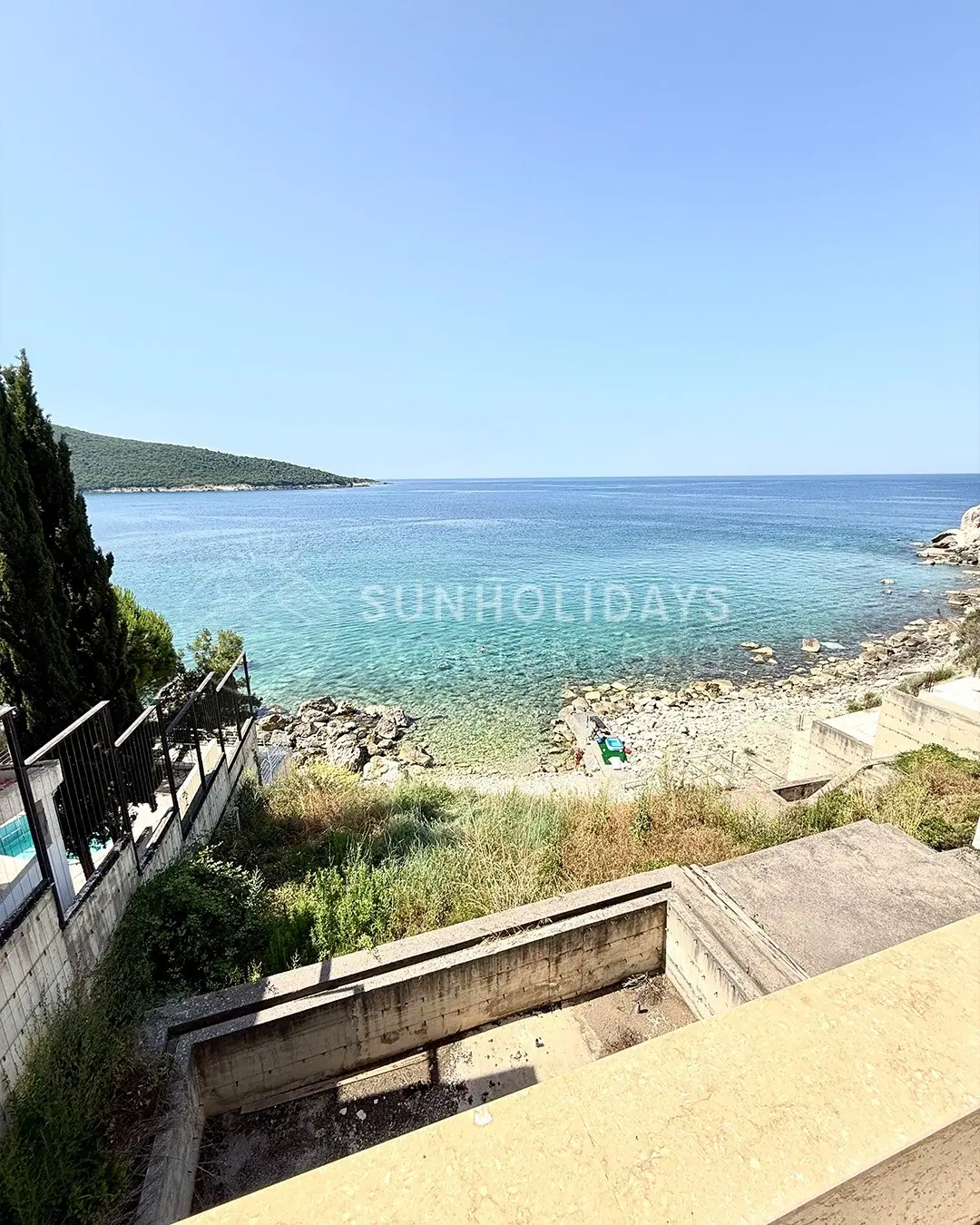 Vila-na-plazi-sa-bazenom-u-Krucu-Ulcinj-2 Stan 545 m² – Kruče, Ulcinj — fotografija 3