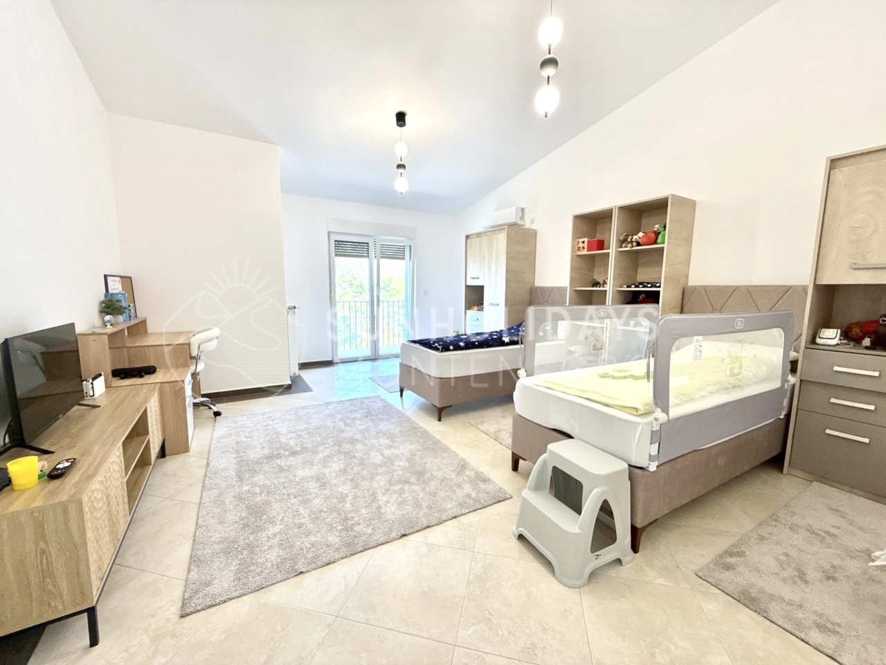 Kuca-sa-pogledom-na-more-u-Dobroj-Vodi-Bar-1 Kuća 315 m² – Dobra Voda, Bar — fotografija 2