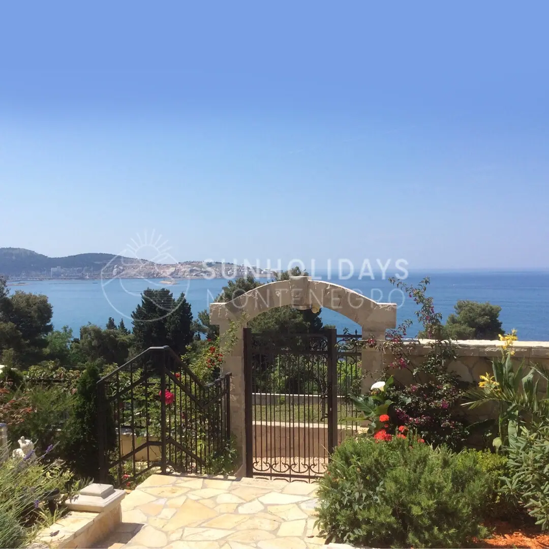 Mini-hotel-sa-bastom-u-Susnju-Bar Mini hotel sa baštom u Šušnju