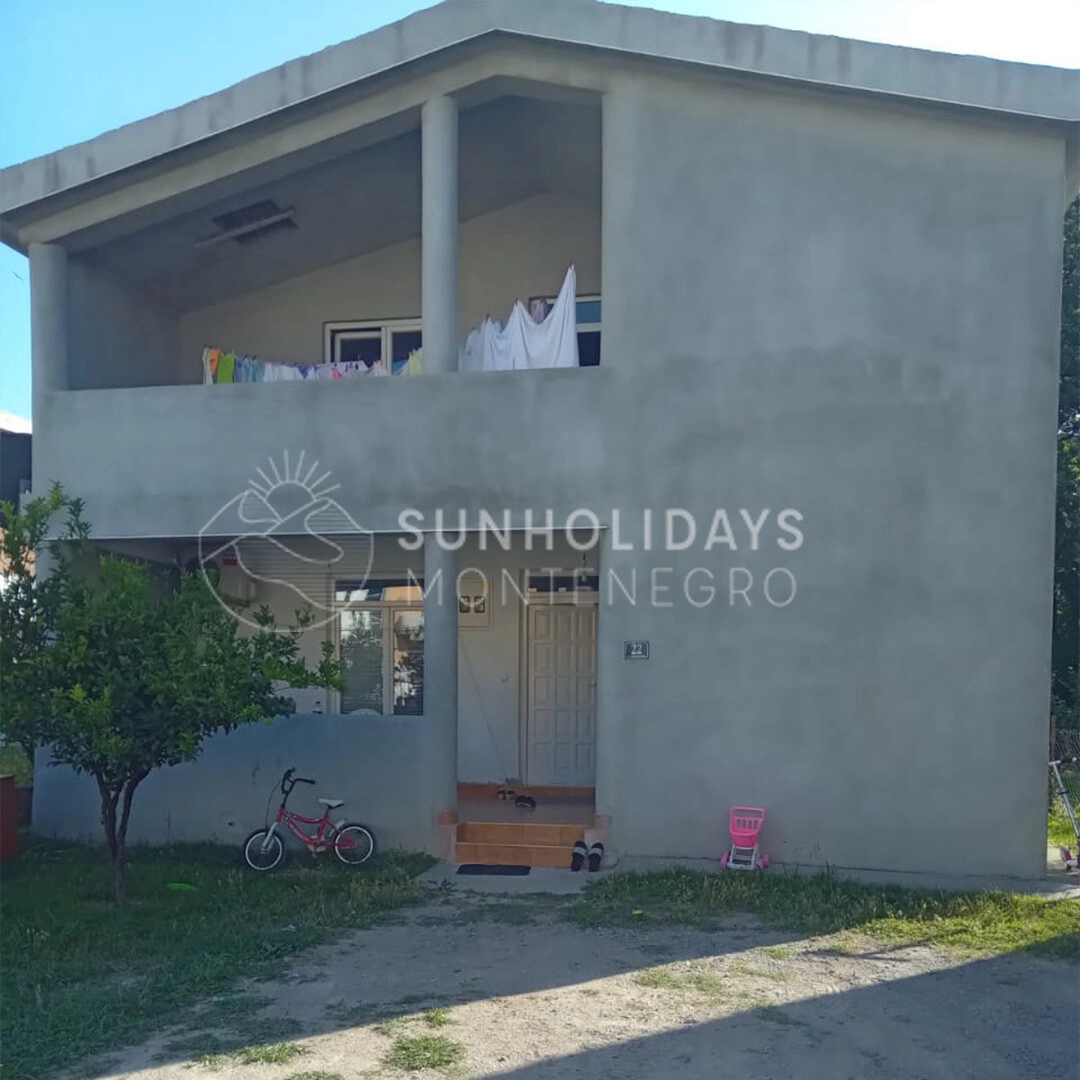 Spratna-kuca-na-placu-od-268-m²-Polje-Bar-5 Kuća 120 m² – Polje, Bar — fotografija 6