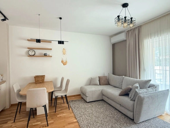 Jednosoban stan 43 m² – Bečići, Budva