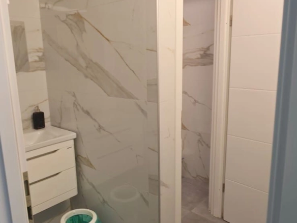 Izdavanje: Poslovni prostor 158 m² – Bečići, Budva — fotografija 6