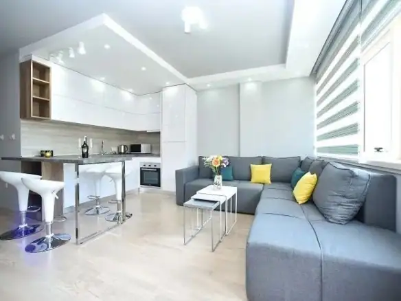 Izdavanje: Jednosoban stan 47 m² – Budva