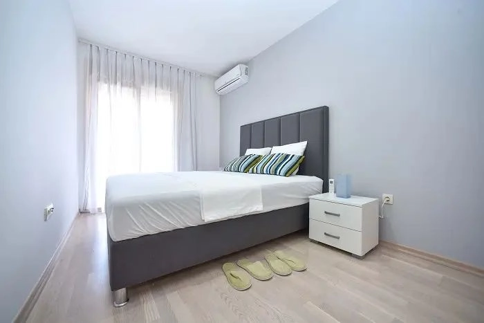 76d215b1-fa2f-4910-9443-cad7515483cf Izdavanje: Jednosoban stan 47 m² – Budva — fotografija 5