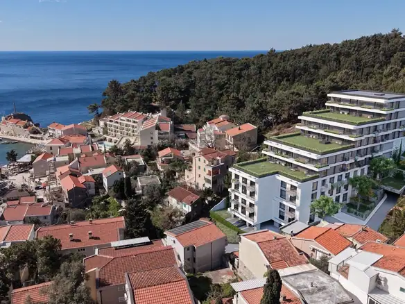 Dvosoban stan 67 m² – Petrovac, Budva