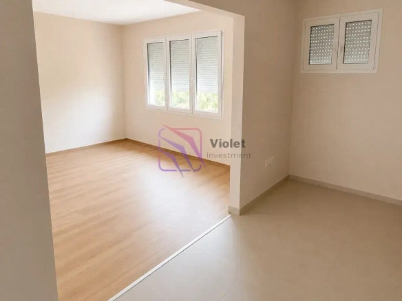 Kuća 220 m² – Dalmatinska, Podgorica — fotografija 2