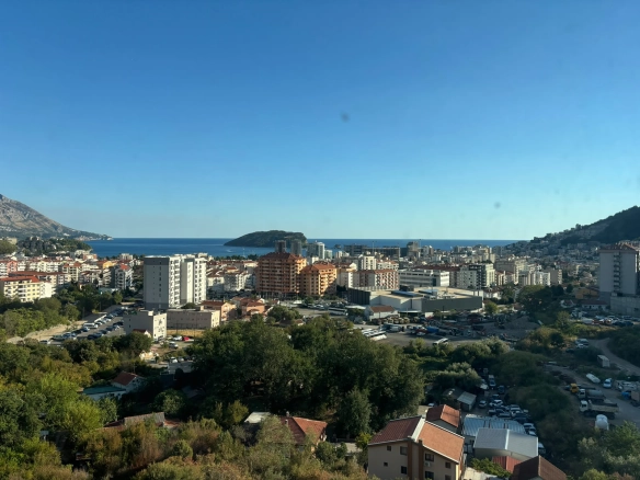 Dvosoban stan 66 m² – Budva