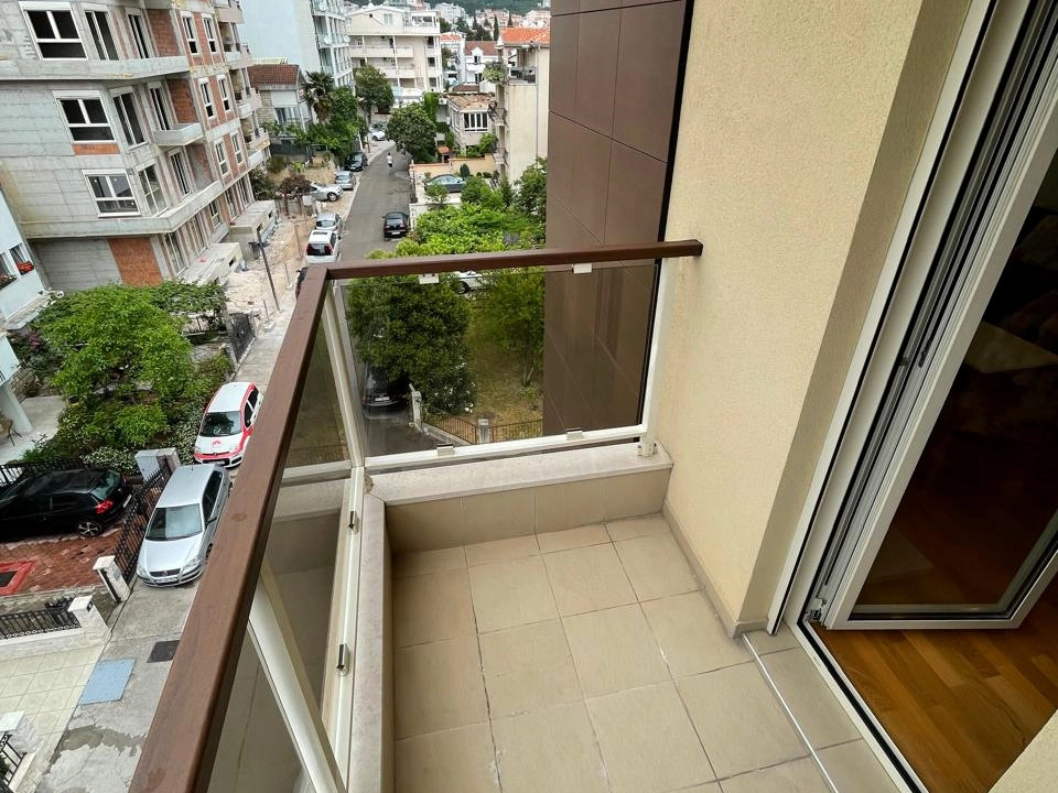 6ada11bfe91981309d506183_nekretnina_09 Izdavanje: Jednosoban stan 51 m² – Budva — fotografija 8
