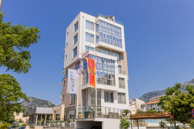 Hotel-4-u-prvoj-liniji-do-mora-Sutomore-Bar-4 Izdavanje: Hotel 1.786 m² – Sutomore, Bar — fotografija 5
