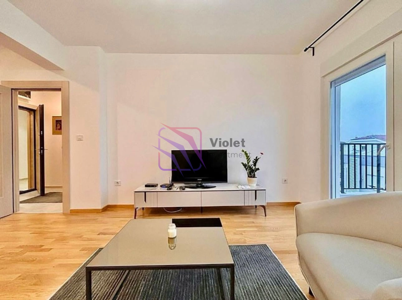 Jednosoban-stan-u-Staroj-Varosi-Podgorica-2 Izdavanje: Jednosoban stan 49 m² – Stara Varoš, Podgorica — fotografija 3