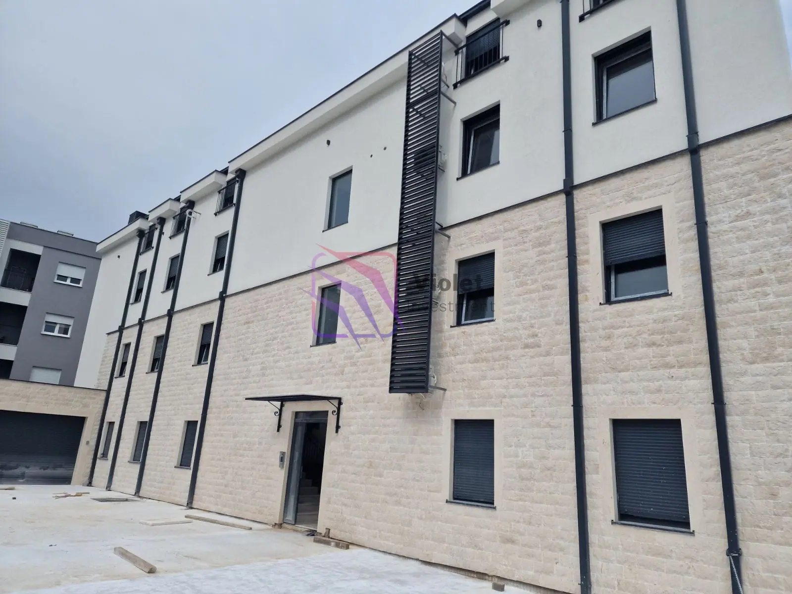 Garsonjera-30-m²-u-Staroj-Varosi-Podgorica-6 Izdavanje: Garsonjera 30 m² – Stara Varoš, Podgorica — fotografija 7