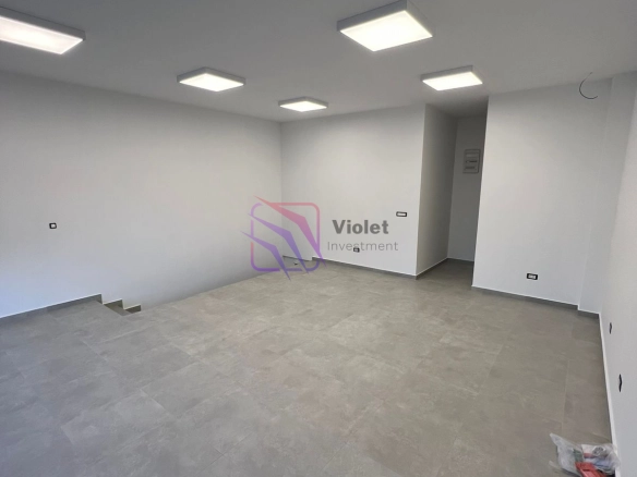 Izdavanje: Poslovni prostor 95 m² – City kvart, Podgorica — fotografija 4